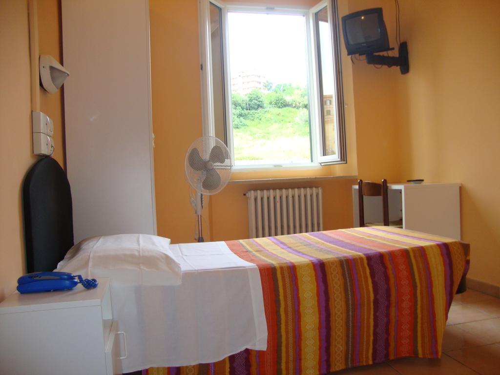 Albergo Gino Ancona Exterior photo