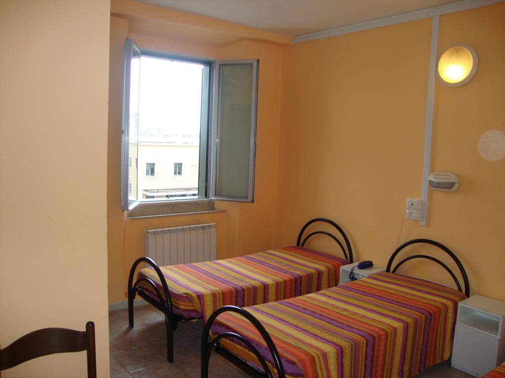 Albergo Gino Ancona Exterior photo