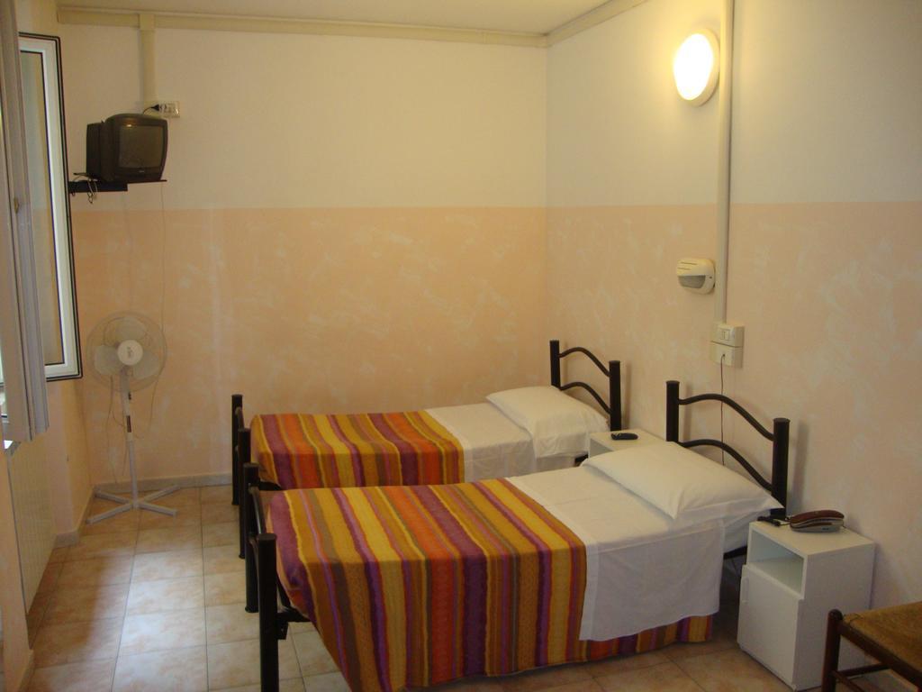 Albergo Gino Ancona Room photo